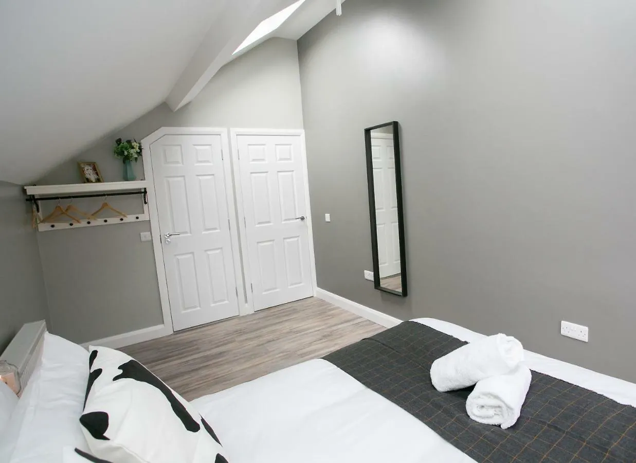 University Road Apartments بلفاست