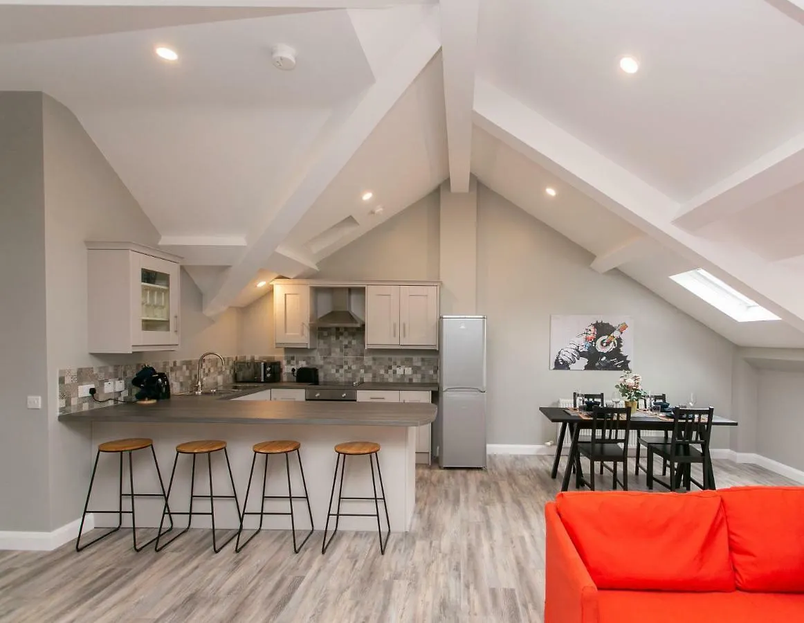 University Road Apartments بلفاست